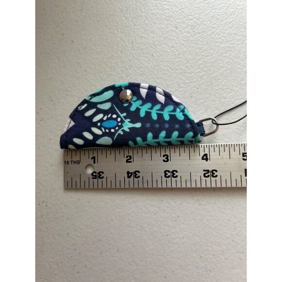 Vera Bradley Cord Keeper Blue Island Medallion Print Snap Closure - Picture 4 of 5